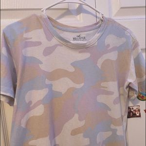 Women’s  Hollister T-shirt